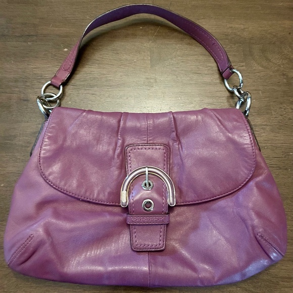 Coach Coach F17217 Hampton Baguette Sufflette - Picture 1 of 7